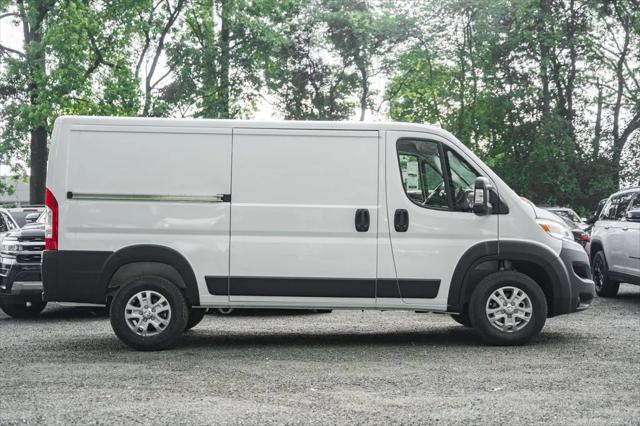 2025 RAM Ram ProMaster RAM PROMASTER 2500 SLT CARGO VAN LOW ROOF 136 WB