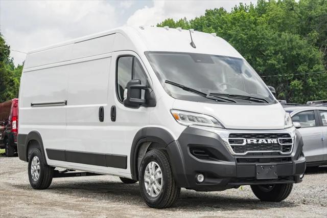 2025 RAM Ram ProMaster RAM PROMASTER 3500 SLT CARGO VAN HIGH ROOF 159 WB