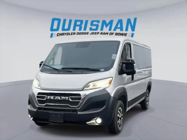 2025 Ram ProMaster Cargo Van SLT Low Roof 136" WB