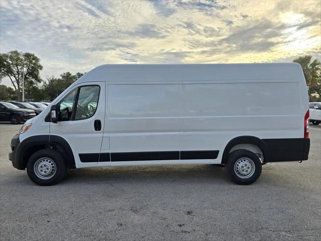 2025 RAM Ram ProMaster RAM PROMASTER 3500 TRADESMAN CARGO VAN HIGH ROOF 159 WB EXT