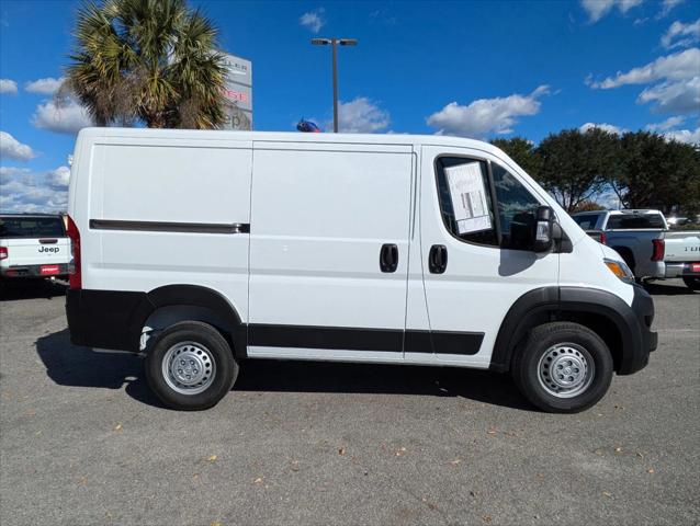 2025 RAM Ram ProMaster RAM PROMASTER 1500 TRADESMAN CARGO VAN LOW ROOF 118 WB