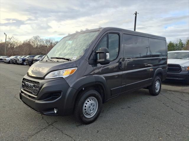 2025 RAM Ram ProMaster RAM PROMASTER 1500 TRADESMAN CARGO VAN LOW ROOF 136 WB