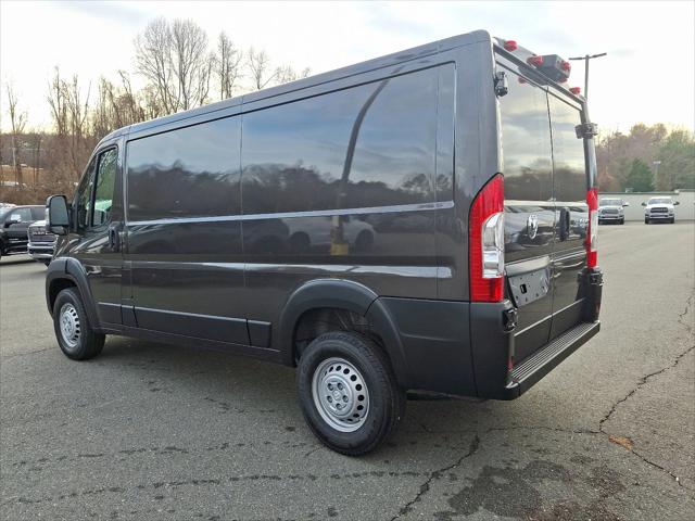 2025 RAM Ram ProMaster RAM PROMASTER 1500 TRADESMAN CARGO VAN LOW ROOF 136 WB