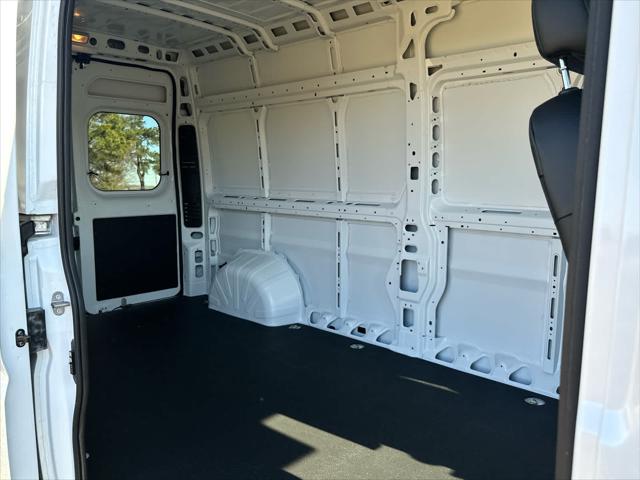 2025 Ram ProMaster Cargo Van Tradesman High Roof 159" WB w/Pass Seat