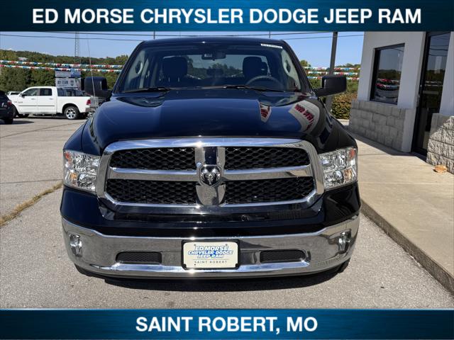 2024 RAM Ram 1500 Classic RAM 1500 CLASSIC TRADESMAN QUAD CAB 4X4 64 BOX