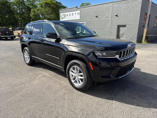 2024 Jeep Grand Cherokee GRAND CHEROKEE LAREDO X 4X4 2024 Jeep Grand Cherokee GRAND CHEROKEE LAREDO X 4X4