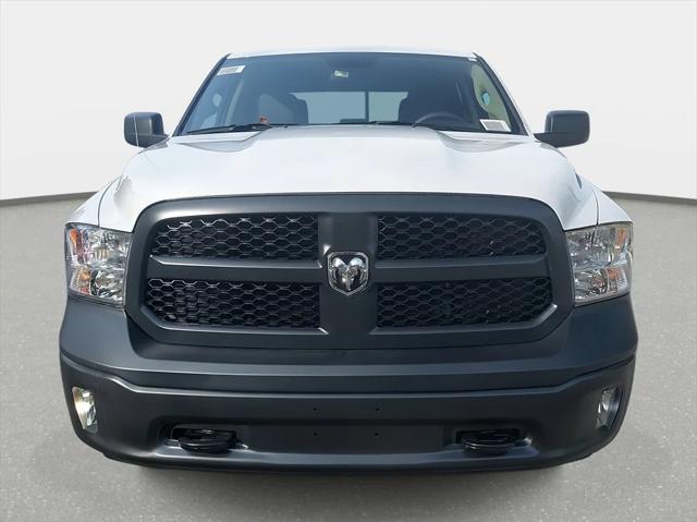 2024 RAM Ram 1500 Classic RAM 1500 CLASSIC TRADESMAN CREW CAB 4X4 57 BOX