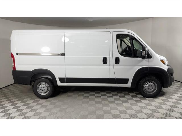2025 RAM Ram ProMaster RAM PROMASTER 1500 TRADESMAN CARGO VAN LOW ROOF 136 WB 2025 RAM Ram ProMaster RAM PROMASTER 1500 TRADESMAN CARGO VAN LOW ROOF 136 WB