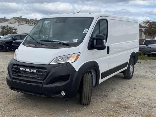 2025 RAM Ram ProMaster RAM PROMASTER 1500 TRADESMAN CARGO VAN LOW ROOF 136 WB
