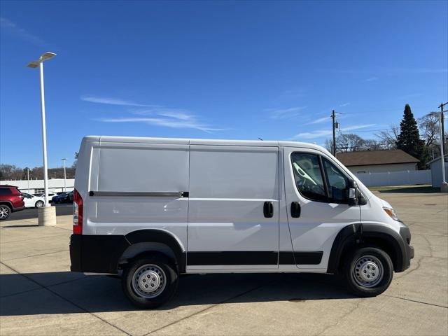 2025 RAM Ram ProMaster RAM PROMASTER 1500 TRADESMAN CARGO VAN LOW ROOF 118 WB