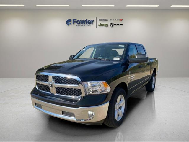 2024 RAM Ram 1500 Classic RAM 1500 CLASSIC TRADESMAN CREW CAB 4X4 57 BOX