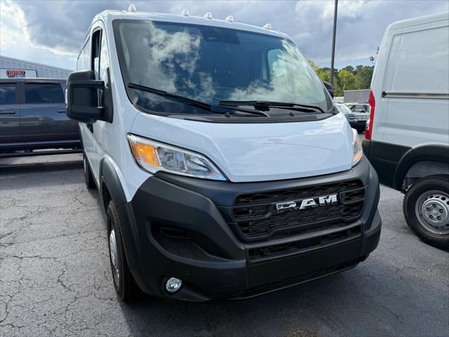 2025 RAM Ram ProMaster RAM PROMASTER 1500 TRADESMAN CARGO VAN LOW ROOF 136 WB