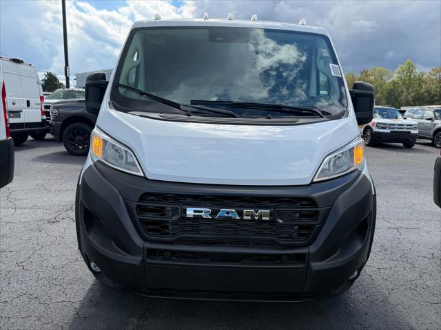 2025 RAM Ram ProMaster RAM PROMASTER 1500 TRADESMAN CARGO VAN LOW ROOF 136 WB