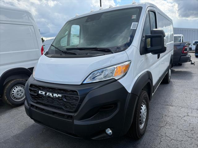 2025 RAM Ram ProMaster RAM PROMASTER 1500 TRADESMAN CARGO VAN LOW ROOF 136 WB