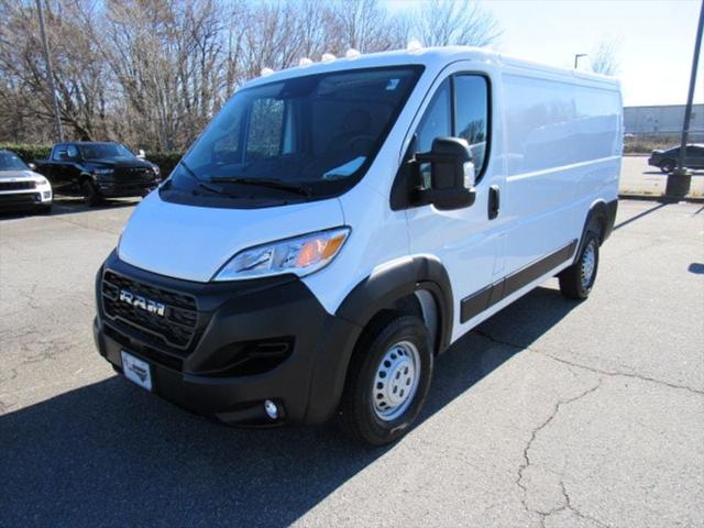2025 RAM Ram ProMaster RAM PROMASTER 1500 TRADESMAN CARGO VAN LOW ROOF 118 WB
