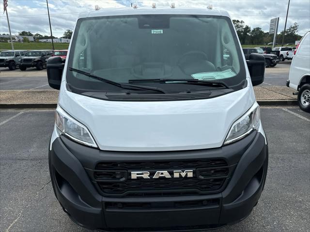 2025 RAM Ram ProMaster RAM PROMASTER 2500 TRADESMAN CARGO VAN LOW ROOF 136 WB