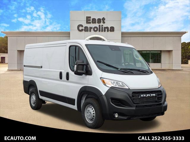 2025 RAM Ram ProMaster RAM PROMASTER 1500 TRADESMAN CARGO VAN LOW ROOF 136 WB