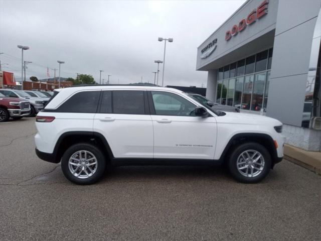 2024 Jeep Grand Cherokee GRAND CHEROKEE LAREDO X 4X4