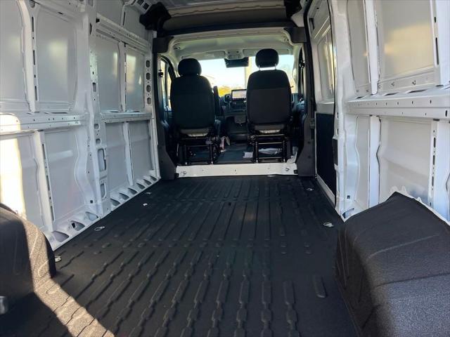 2025 Ram ProMaster Cargo Van SLT High Roof 159" WB