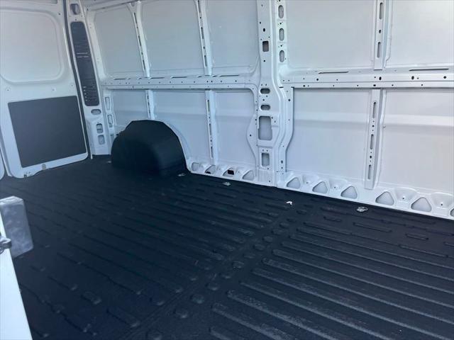 2025 Ram ProMaster Cargo Van SLT High Roof 159" WB