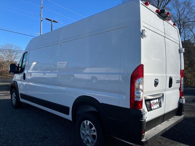 2025 Ram ProMaster Cargo Van SLT High Roof 159" WB