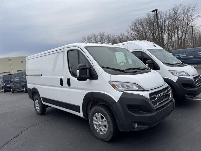 2025 RAM Ram ProMaster RAM PROMASTER 1500 SLT CARGO VAN LOW ROOF 136 WB