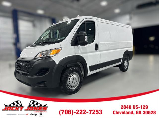 2025 RAM Ram ProMaster RAM PROMASTER 3500 TRADESMAN CARGO VAN LOW ROOF 136 WB