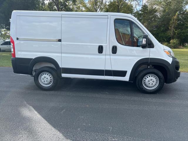 2025 RAM Ram ProMaster RAM PROMASTER 1500 TRADESMAN CARGO VAN LOW ROOF 118 WB