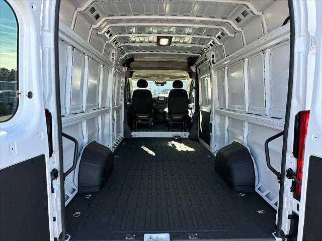 2025 RAM ProMaster 3500 RAM PROMASTER 3500 TRADESMAN CARGO VAN HIGH ROOF 159 WB EXT
