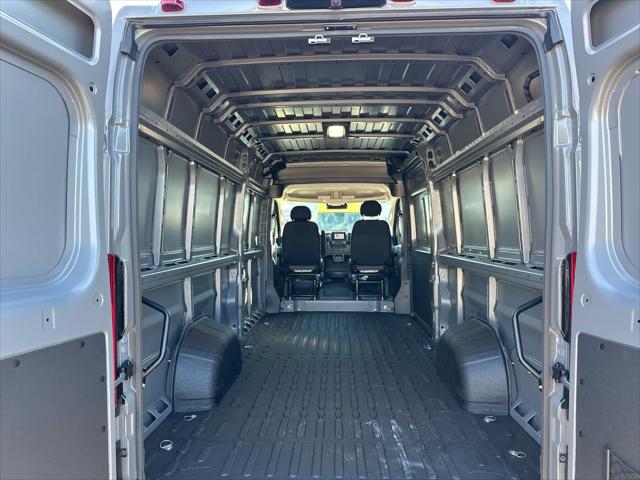 2025 RAM Ram ProMaster RAM PROMASTER 3500 TRADESMAN CARGO VAN HIGH ROOF 159 WB EXT