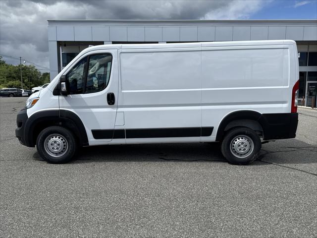 2025 Ram ProMaster Cargo Van Tradesman Low Roof 136" WB w/Pass Seat