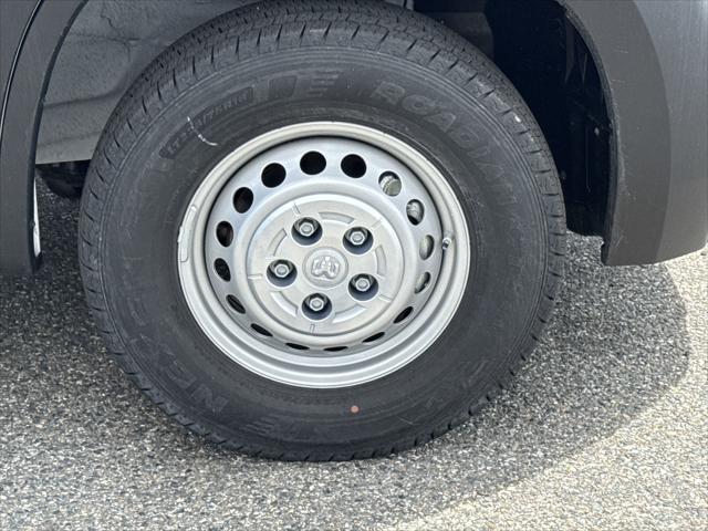 2025 Ram ProMaster Cargo Van Tradesman Low Roof 136" WB w/Pass Seat