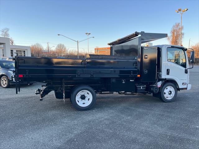 2025 Chevrolet 4500 LCF Gas 2WD REG CAB 132.5