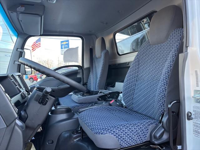 2025 Chevrolet 4500 LCF Gas 2WD REG CAB 132.5
