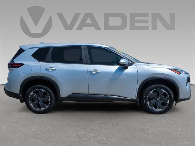 2024 Nissan Rogue SV FWD