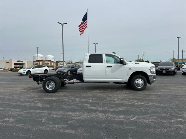 2024 RAM Ram 3500 Chassis Cab RAM 3500 TRADESMAN CREW CAB CHASSIS 4X4 60 CA