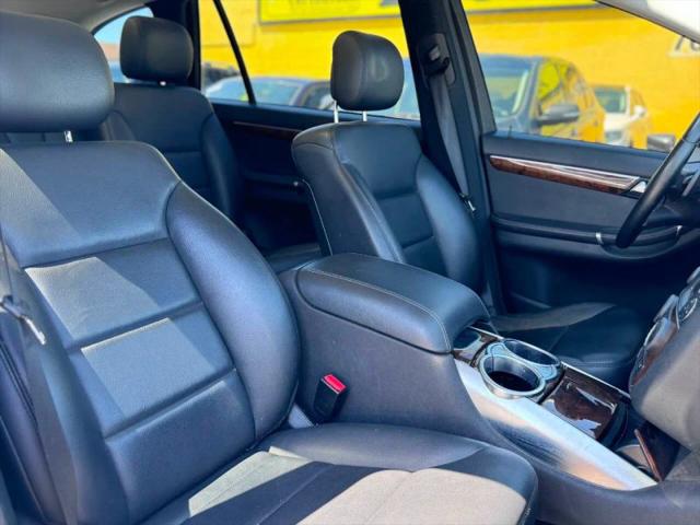 2011 Mercedes-Benz R 350 4MATIC