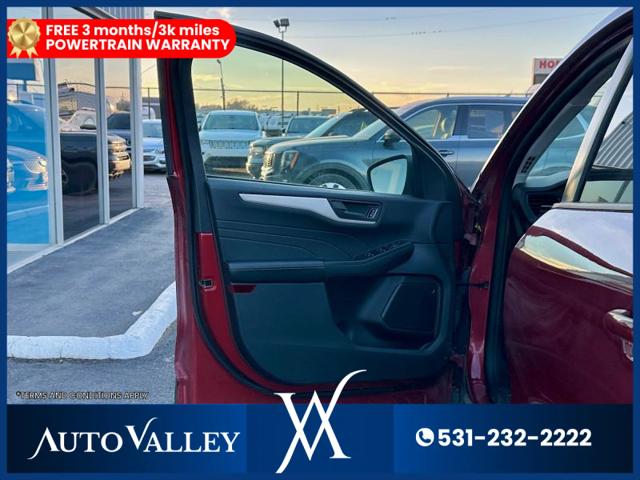 2022 Ford Escape SE
