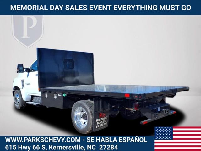 2024 Chevrolet Silverado 6500HD 1LT