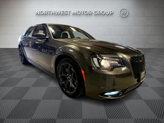 2022 Chrysler 300