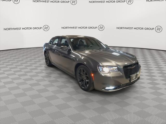 2022 Chrysler 300