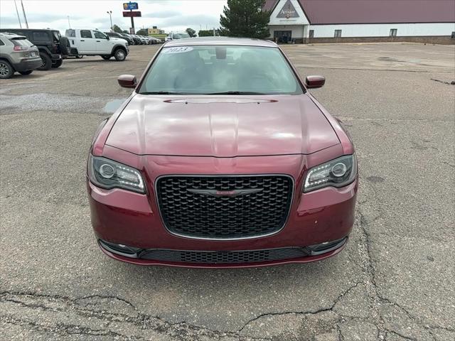 2023 Chrysler 300 300S 2023 Chrysler 300 300S