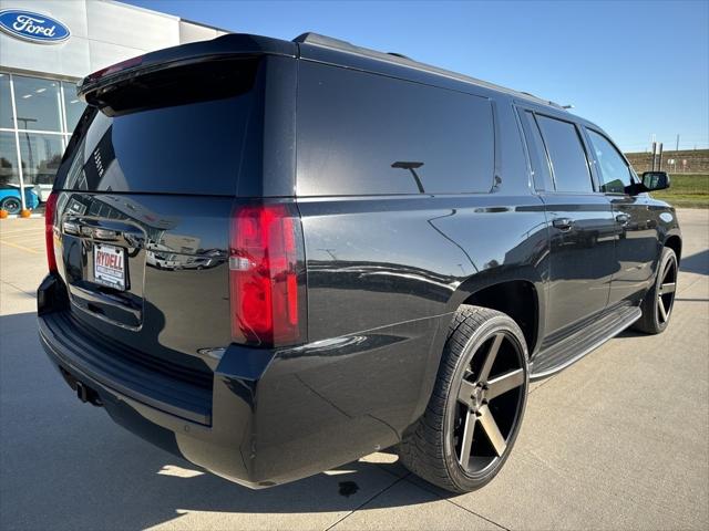 2020 Chevrolet Suburban 4WD LT