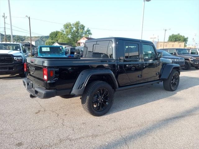 2024 Jeep Gladiator GLADIATOR NIGHTHAWK 4X4