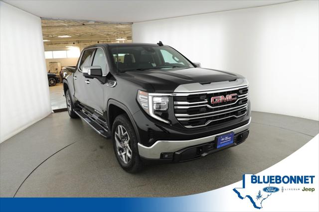 2022 GMC Sierra 1500 4WD Crew Cab Short Box SLT