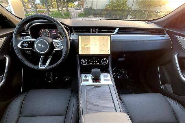 2024 Jaguar F-PACE R-Dynamic S P250 AWD Automatic
