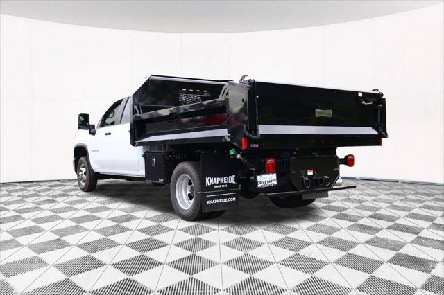 2024 Chevrolet Silverado 3500HD CC Work Truck