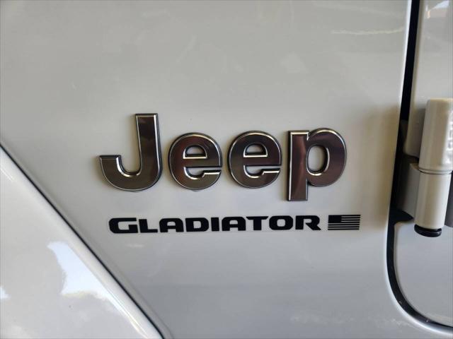 2023 Jeep Gladiator Overland