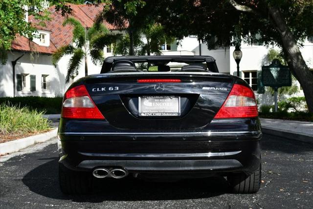 2007 Mercedes-Benz CLK-CLASS CLK 63 AMG 2-Door Cabriolet W/Navigation and Parktronic