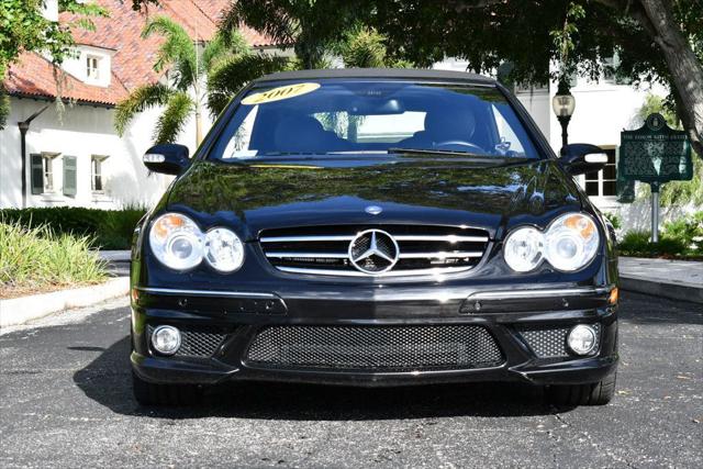 2007 Mercedes-Benz CLK-CLASS CLK 63 AMG 2-Door Cabriolet W/Navigation and Parktronic